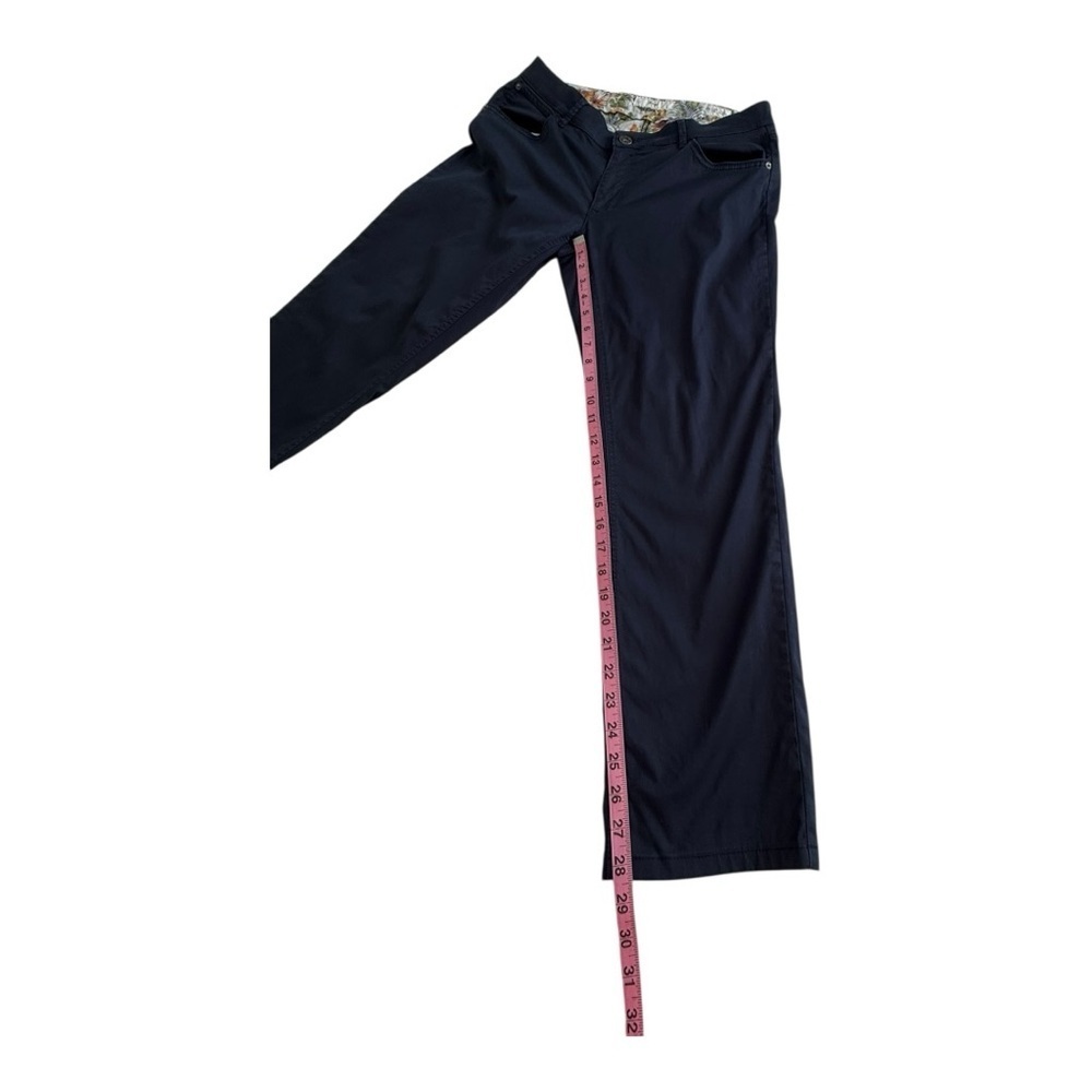 BRAX Pants | Style: Chuck | Fit: Modern - Size 32/28 - Picture 10 of 13